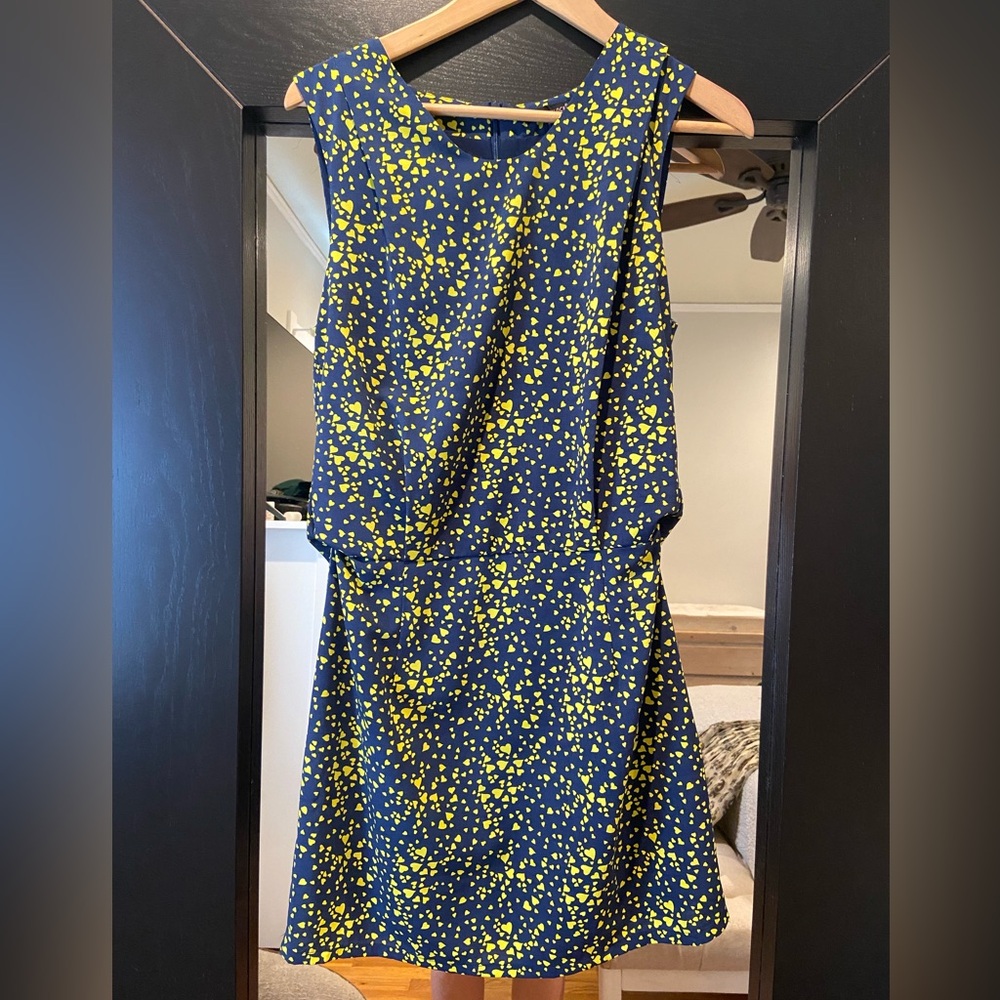 Color Block Sleeveless Mini Heart Dress